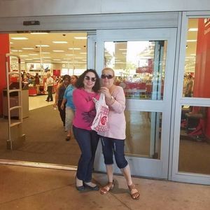 Meet your Posher, Edna